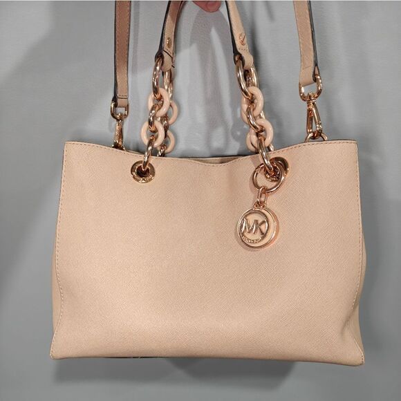 Michael Kors Handbags - 🐢 Michael Kors Cynthia Bag. Excellent Condition!